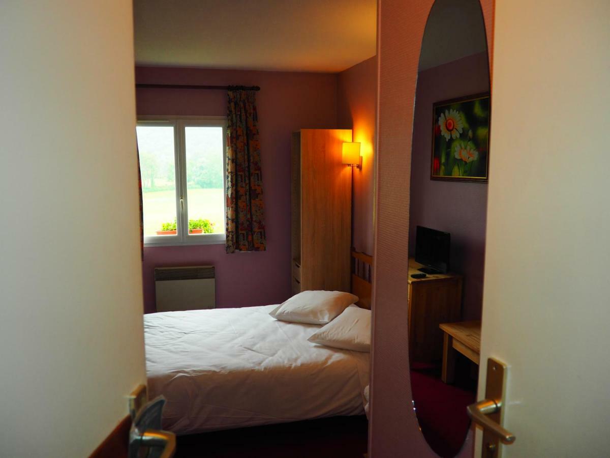 Hotel Restaurant La Manse Dornecy Eksteriør bilde